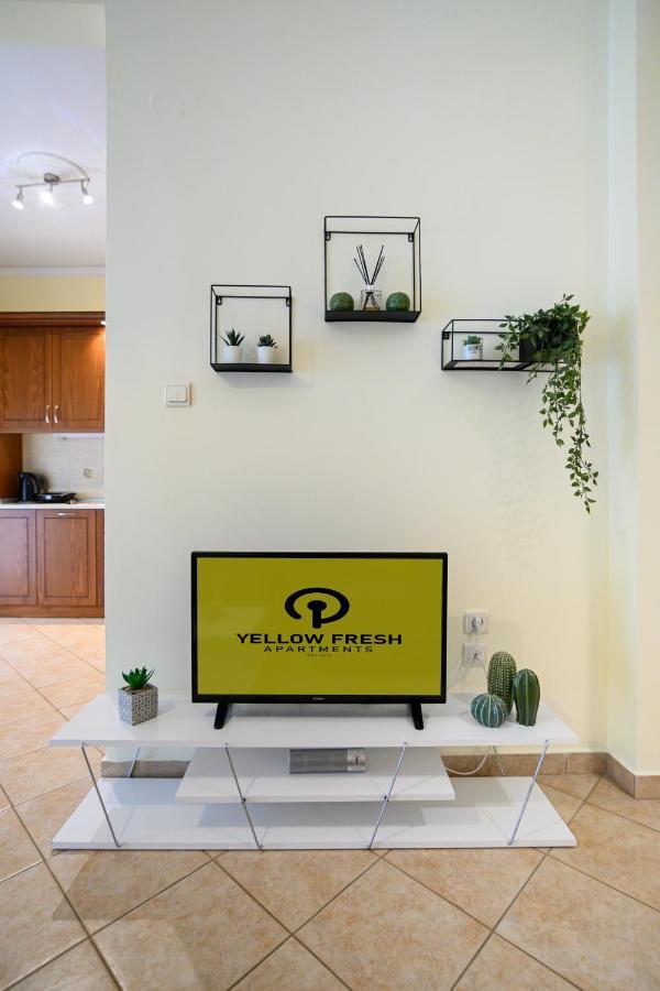 Yellow Fresh Apartment-City Center Александруполис Екстериор снимка