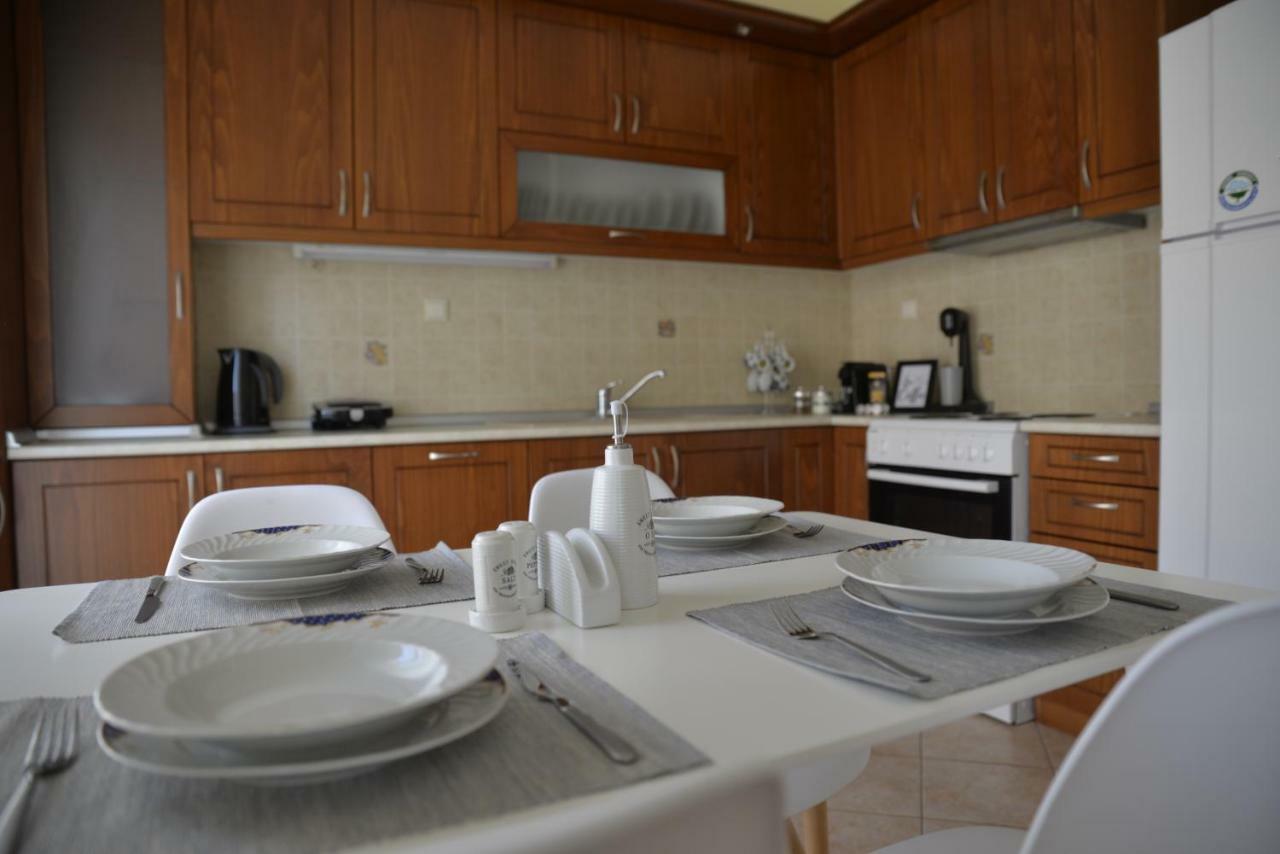 Yellow Fresh Apartment-City Center Александруполис Екстериор снимка